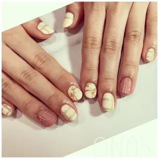 ネイル 園 寛子 （ネイリスト）のネイルデザイン