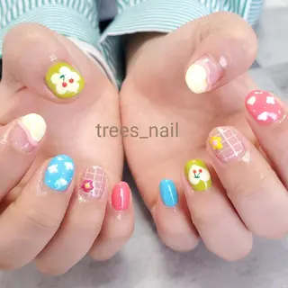 ネイル trees_ nailのネイルデザイン