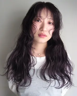 ロング カラー GRIP/マンツー マンサロンのヘアスタイル