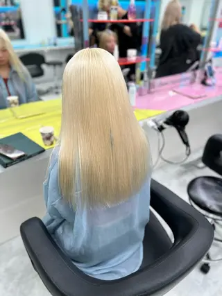 ロング カラー ヘアアレンジ トレンドモテカラー 🩷色落ちまで可愛くのヘアスタイル