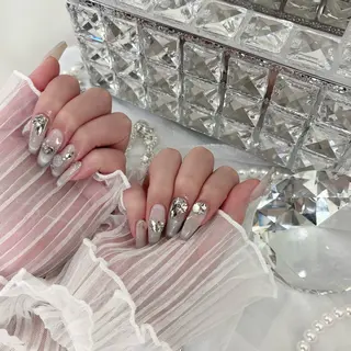 ネイル Le'ciel所属・吉川 怜那のネイルデザイン