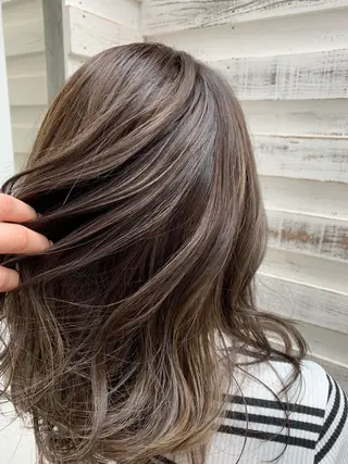 ミディアム カラー ヘアアレンジ 指名支持率NO.1 スタイリストのヘアスタイル
