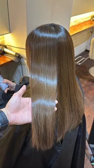 ロング CoCooN TAKUMAのヘアスタイル