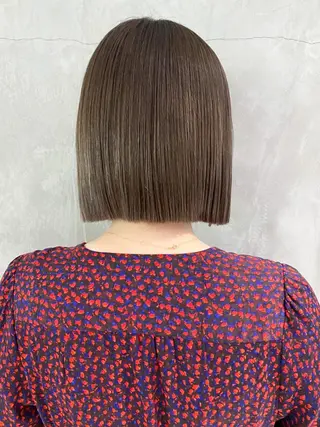 ミディアム カラー ITbyALBUM 下北沢店のヘアスタイル