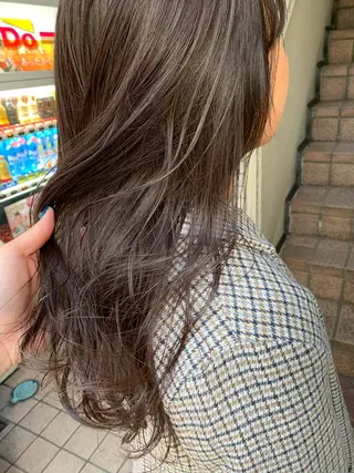 ロング カラー パーマ 韓国ヘア🇰🇷/ レイヤーカット✂︎のヘアスタイル