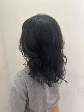 セミロング パーマ ITbyALBUM藤沢店所属・IT by ALBUM立川のヘアスタイル