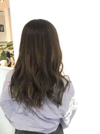 ロング カラー ヤマナカ エリカのヘアスタイル