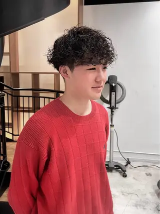 パーマ メンズ Qin shaire salon 原宿verno店所属・【センターパート】 ETO／江藤翼の眉毛・アイブロウイメージ