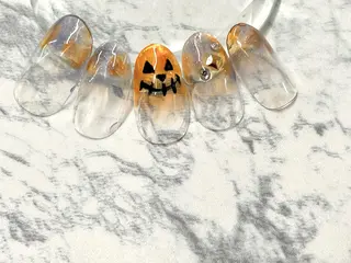 ネイル 杉山 ネイリストのネイルデザイン