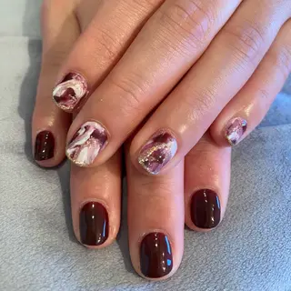 ネイル AurorA Enaのネイルデザイン