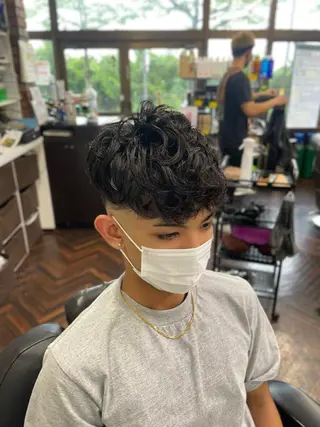 パーマ Cam's豊見城店所属・無料‼︎メンズ限定 URASAKIのヘアスタイル