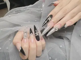 ネイル ENsalon AKIRAのネイルデザイン