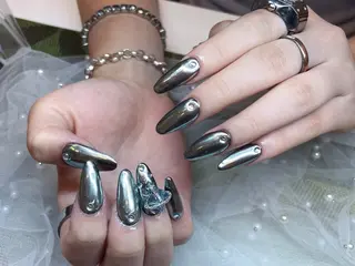 ネイル More Glam渋谷店のネイルデザイン