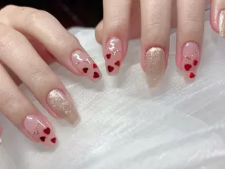 ネイル Nail •Head スパFortunaのネイルデザイン