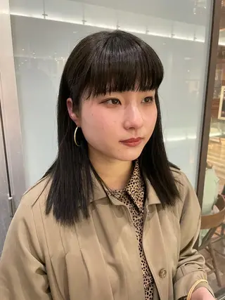 ミディアム 栄　mighty by H所属・不破一輝/栄/矢場町 ボブ/レイヤー/艶髪のヘアスタイル