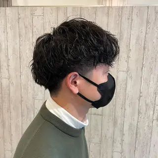 ショート パーマ メンズ ツイスパ/メンズ特化 🦋𝑺𝑶𝑵𝑬のヘアスタイル