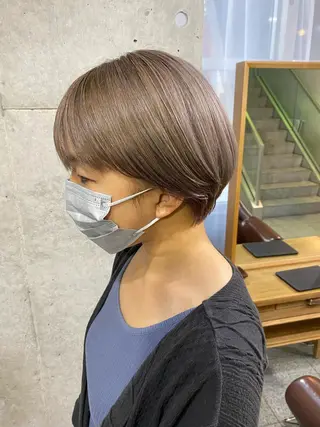 ショート カラー ARUE所属・日出 裕吾のヘアスタイル