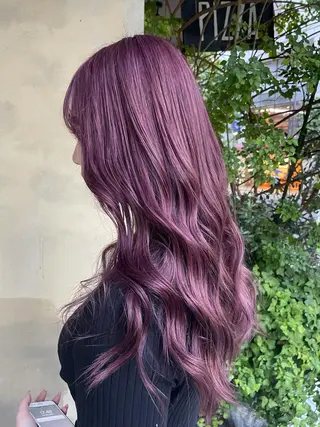 ロング カラー 個性派ネイル 🌼 ハルカ ♡の眉毛・アイブロウイメージ