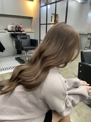 ロング カラー 新宿/韓国ヘア/ 髪質改善ストレートのヘアスタイル