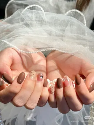 ネイル リボン、ガーリー パーツ放題専門店のネイルデザイン