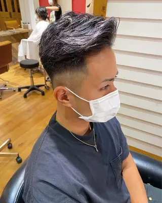 ショート カラー メンズ AVANCE.難波 店長 松元のヘアスタイル