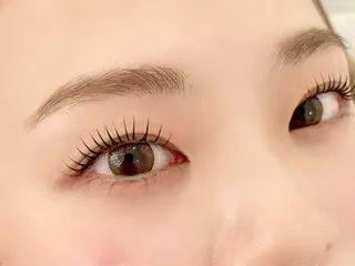 マツエク・マツパ Lua eye beautyのぞみ野店所属・岩永 理咲の眉毛・アイブロウイメージ