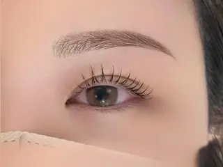 アイブロウ AKARI アイブロウ/まつぱのマツエク・マツパデザイン