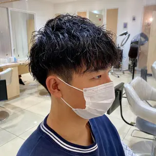 ショート パーマ メンズ メンズ特化型美容師 栗山勇人のヘアスタイル