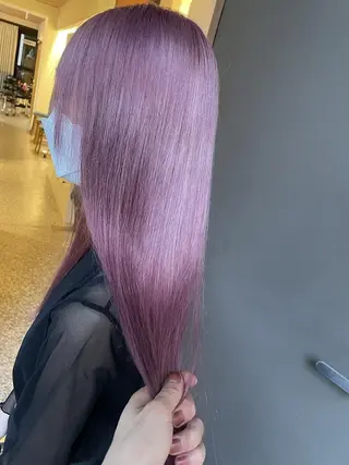 ロング カラー TIGRE tenjinのヘアスタイル