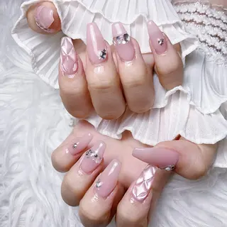 ネイル 🌈Yun nail hyejin💋のネイルデザイン