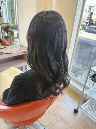 ロング 工藤 彩花のヘアスタイル