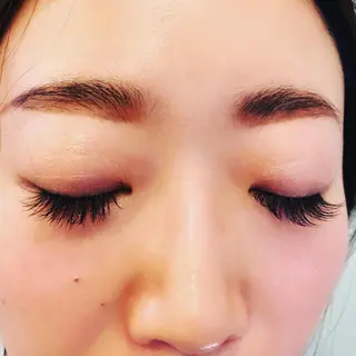 マツエク・マツパ full（フル）所属・薬院フル 【泉　史子】のマツエク・マツパデザイン