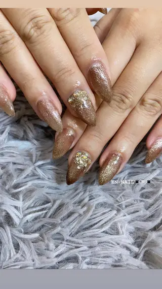 ネイル ＥＮＮＡＩＬ野中本店所属・EN_NAIL 野中本店Ayakaのネイルデザイン