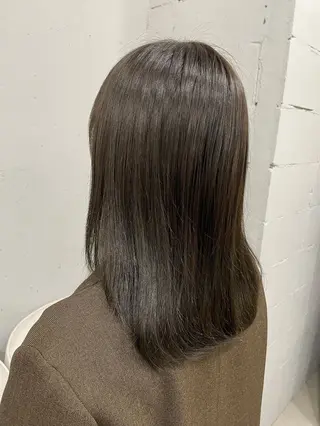 セミロング カラー ガレリアエレガンテ福岡店所属・野田 裕貴のヘアスタイル