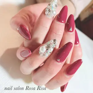 セミロング ネイル ネイルスタジオ シェイクユアハンズのネイルデザイン