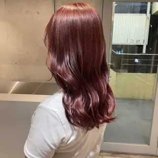 ミディアム 伊藤 愛里のヘアスタイル