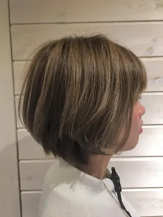 ショート カラー パーマ さかい なつみのヘアスタイル