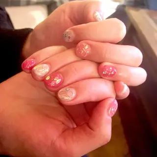 ネイル revia所属・ERI Nailistのネイルデザイン