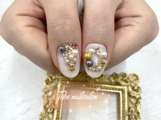 ネイル Nail Salon To Beのネイルデザイン