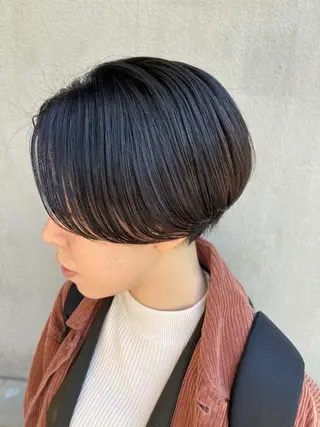 ショート 圧倒的美髪ストレート ツダケイタロウのヘアスタイル