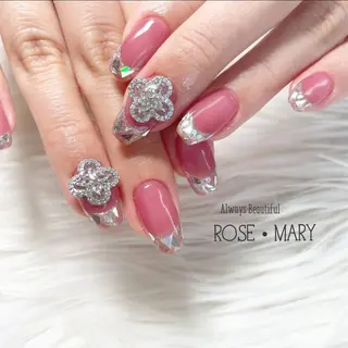 ネイル ROSE・ MARY 鈴木のネイルデザイン