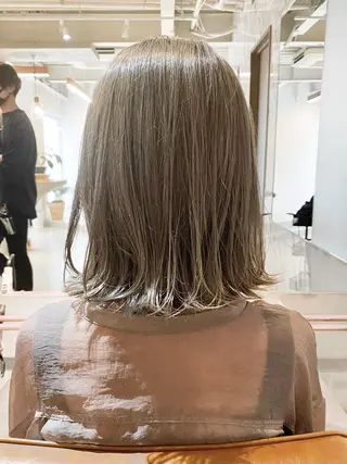 ショート カラー ハイトーン×似合わせ 🌱中川慎之介のヘアスタイル