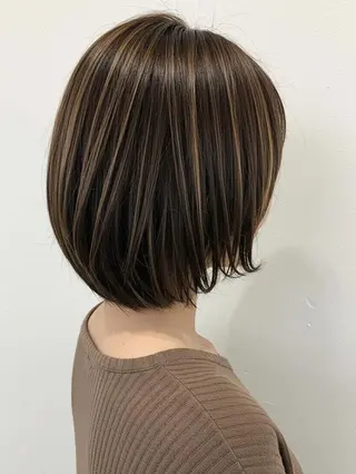 カラー Helena みなつのヘアスタイル