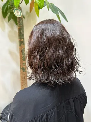 ミディアム パーマ LA.DONNA所属・大島 龍興のヘアスタイル