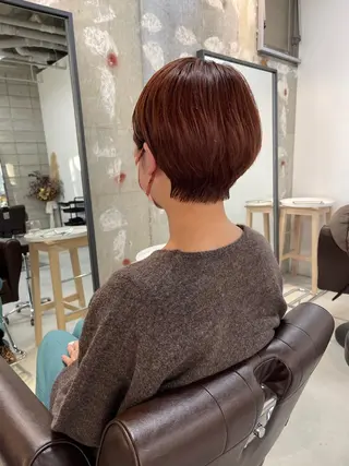 ショート カラー 松本 瑠菜のヘアスタイル