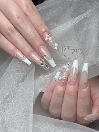 ネイル Maggie Nail🦩のネイルデザイン