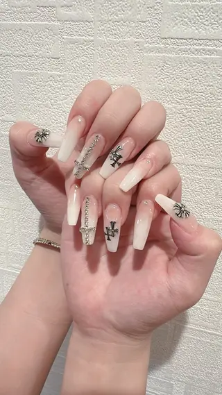 ネイル D-BEAUTY Nailsalonのネイルデザイン
