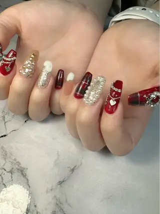 ネイル 新山 聖のネイルデザイン