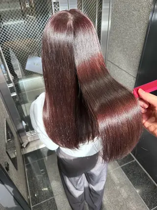 ロング 小顔カット✨ 透明感カラーのヘアスタイル