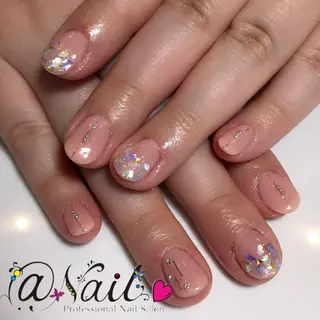 ネイル 小尾 栞のネイルデザイン